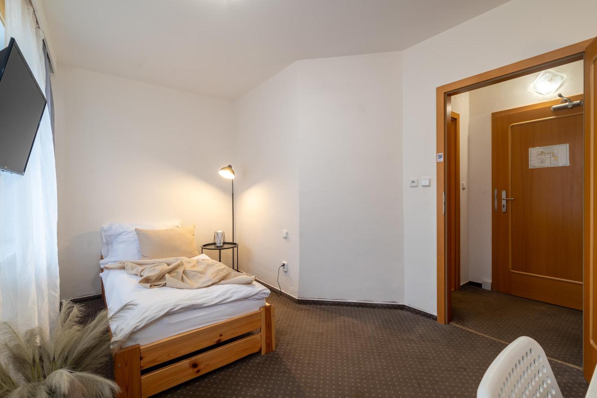 Garni Hotel