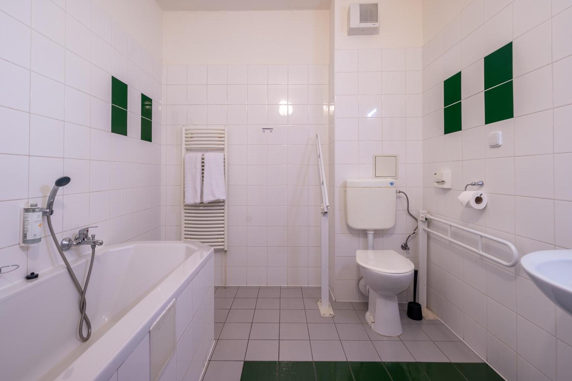 Garni Hotel